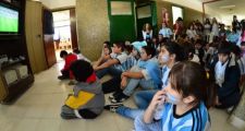 Se podrá ver el Mundial en las escuelas santafesinas pero piden trabajarlos en las aulas