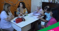 LA INTENDENTE RECORRE LOS ESTABLECIMIENTOS EDUCATIVOS JUNTO A LA COMISIÓN DEL F.A.E.