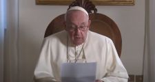 El Papa a la Arquidiócesis de Rosario: bajo el amparo de María, las familias y las vocaciones