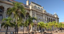 Este martes, la administración pública santafesina trabajará de manera normal