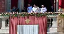 El Papa: Cristo ha resucitado. Jesús, el Viviente está con nosotros para siempre