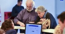 Los bancos ya no tendrán que exigir fe de vida a jubilados y pensionados