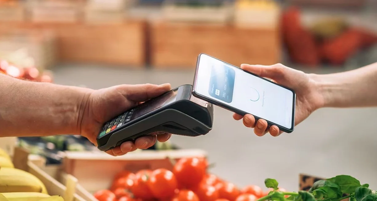 La billetera virtual Mercado Pago deberá cesar el cobro de un préstamo solicitado mediante una estafa a nombre de una empresa gastronómica de la ciudad de Santa Fe