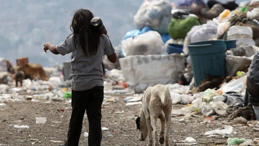 Informe de la UCA: 6 de cada 10 niños son pobres en el país y el 30% no come regularmente
