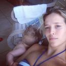La divertida y provocativa foto de Luisana Lopilato y su hijo