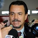 Galassi dijo que no se rediscutirán salarios