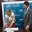 FIRMA DE CONVENIO PARA ENTREGA DE EQUIPAMIENTO INFORMATICO