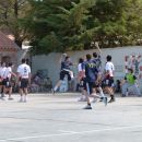 Con la frente en alto…