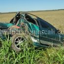 El Arazá: Un joven robo un auto y en la fuga volcó salvando su vida de milagros. 
