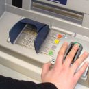 Jubilados y pensionados deberán registrar sus huellas digitales para cobrar