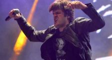 Cerca de 40 mil personas bailaron al compás de Ciro y Los Persas en la segunda noche del Cosquín Rock