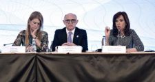 Cristina ante el foro empresarial en Rusia: