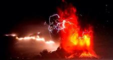 El volcán Calbuco hizo erupción