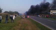 Se incendió un colectivo sobre Ruta 11