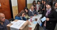 Convocarán a docentes para las elecciones generales