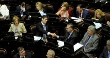 Aprobaron la ley sobre régimen laboral y previsional para los actores