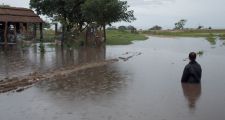 Difícil situación por inundaciones en Alejandra