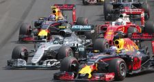 Hamilton venció a Rosberg en el Gran Premio de Hungría y es líder del campeonato